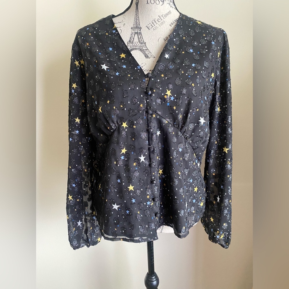 Untuckit for her black Scarlett star celestial button long sleeve blouse